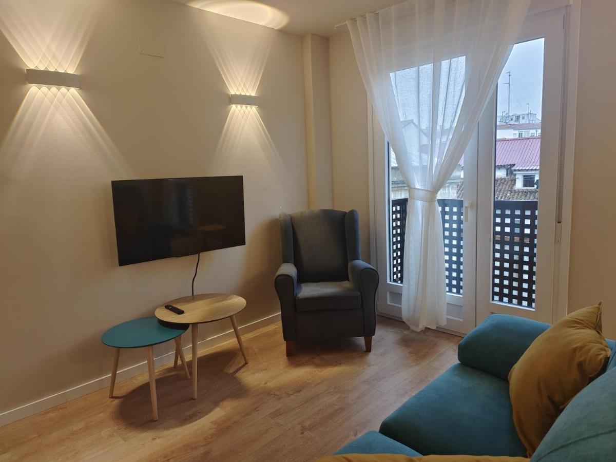 אלקאלה דה הנארס Apartamentos Picasso מראה חיצוני תמונה